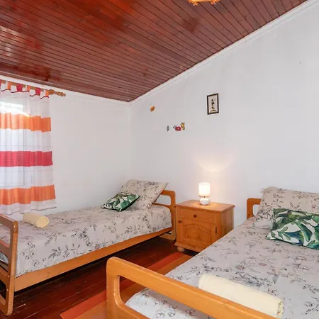 بيت للعطل Seaside House Pag - 22602 *